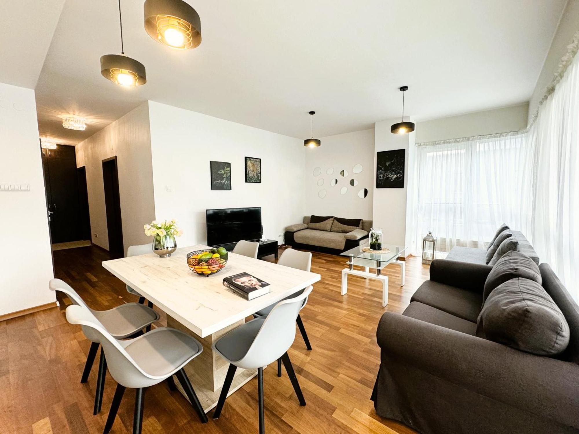 Platinum Towers Country 2 Country Warszawa