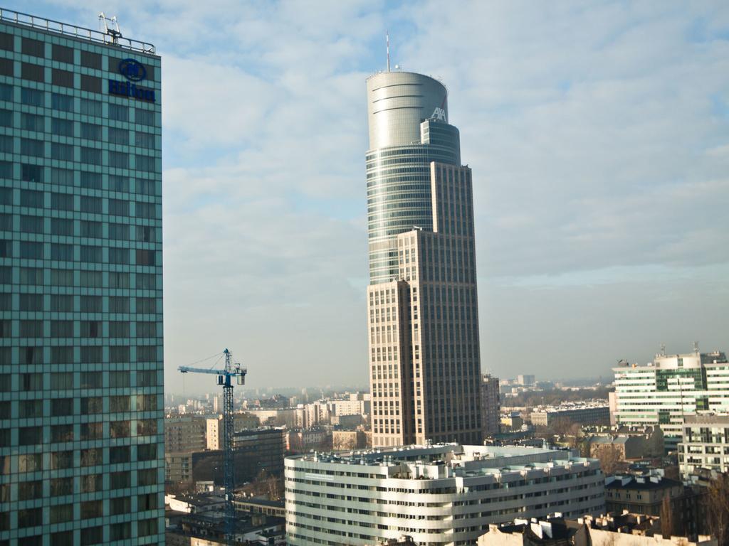 Platinum Towers Country 2 Country 4* Warszawa